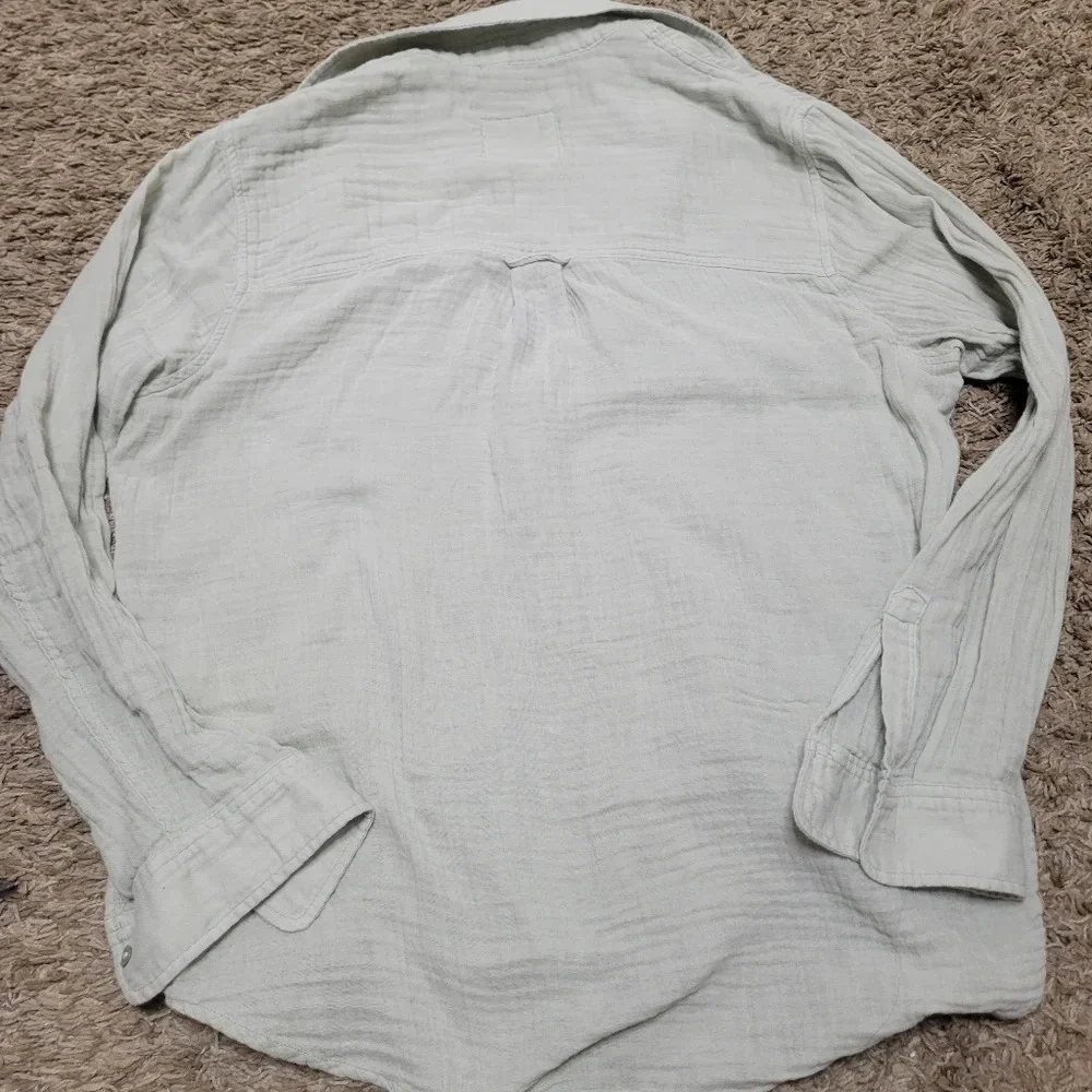 Women's Rails Button-Up Shirt - Picture 5 of 6